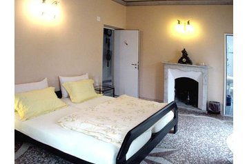 Apartamentai San Nazzaro 3